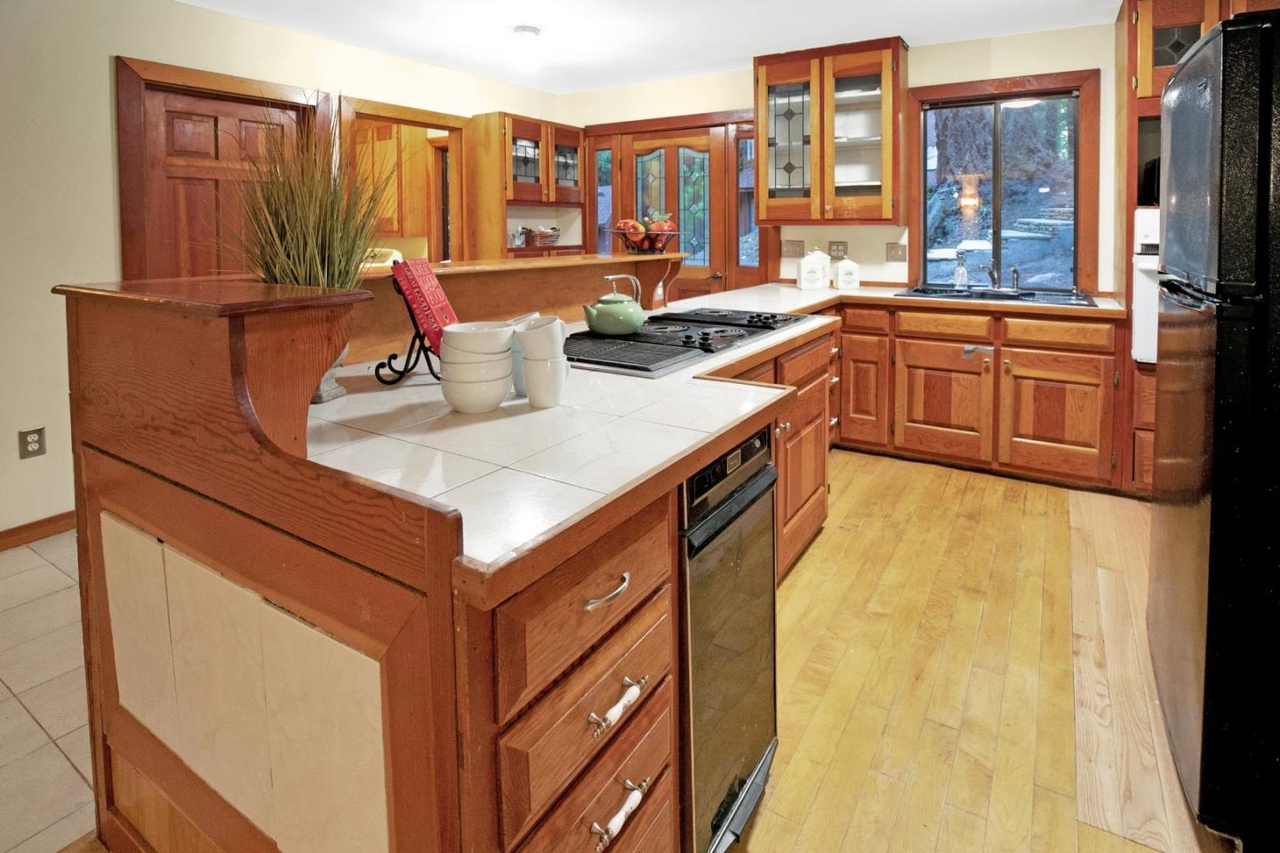 14251A-Kitch-16