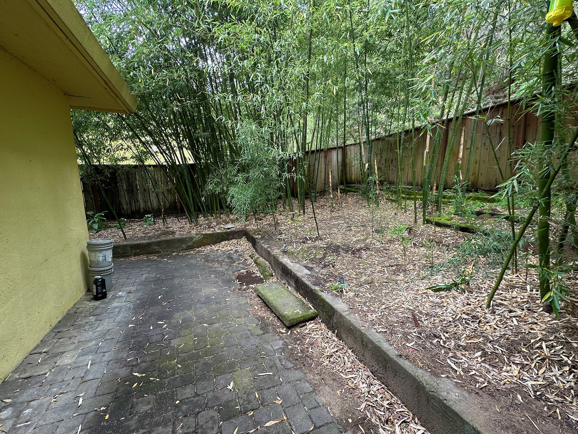 5601 D - back patio
